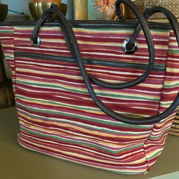 Talbots Canvas Tote with Zipper closure - Picture 3 of 12